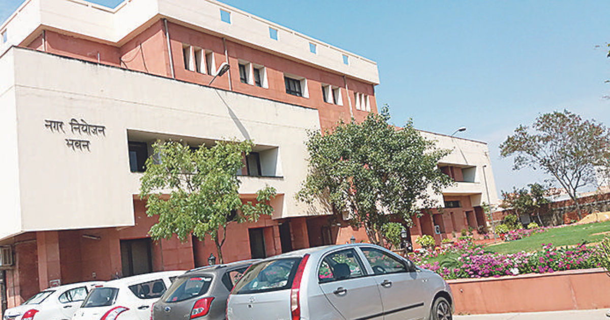 Nod to housing projects in old towns’ vacant lands